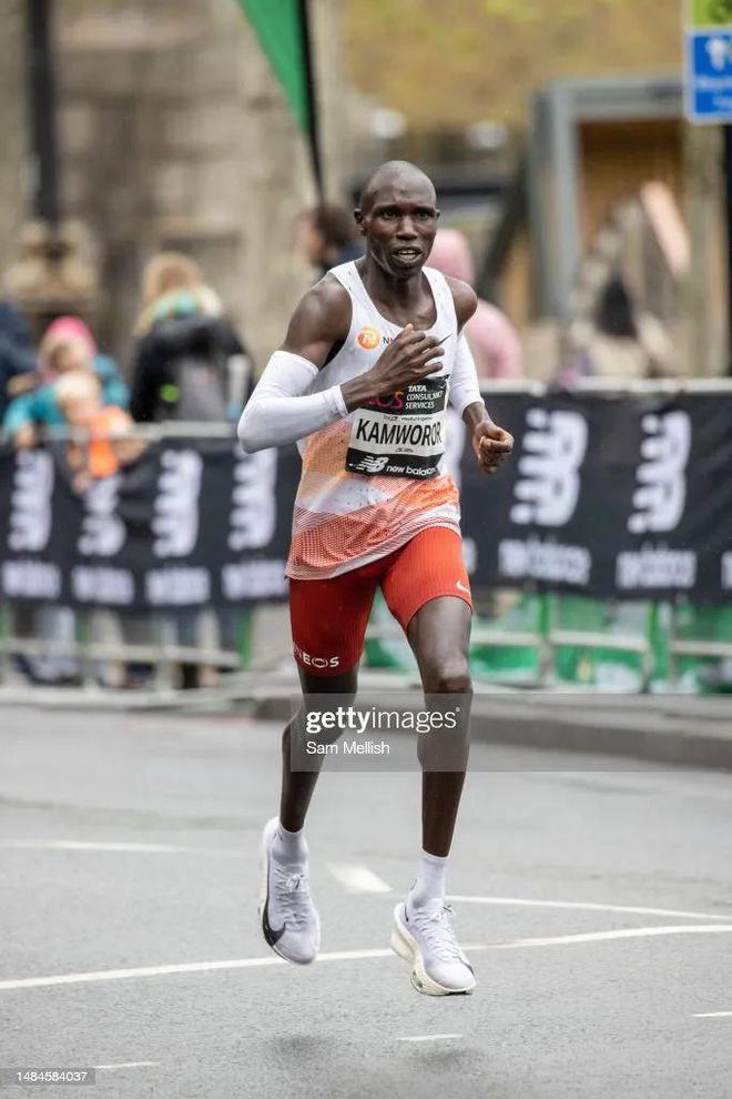 包含复仇之战!基普乔格率领美国队成功险胜对手的词条 包含复仇之战!基普乔格率领美国队成功险胜对手的词条