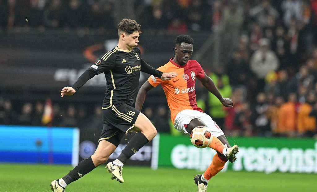 莎拉波娃与50激战公牛分钟，比赛局势复杂胜负难料！，JackeyLove焦点对战引发球迷热议的简单介绍